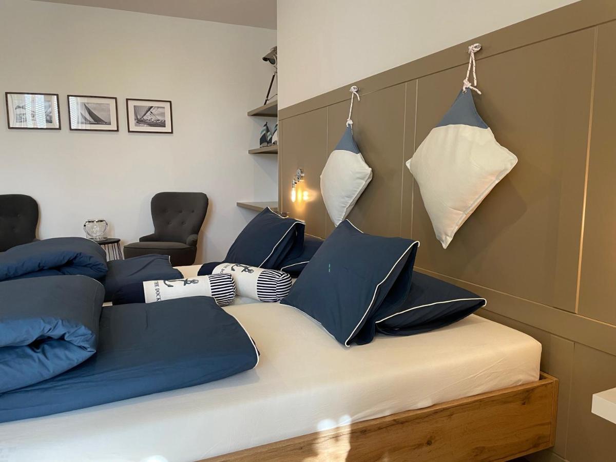 Captain'S Cabin Apartment โคเปร์ ภายนอก รูปภาพ